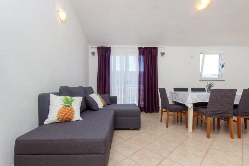 Apartman Belakusic 1 เกรบัชติซา ภายนอก รูปภาพ